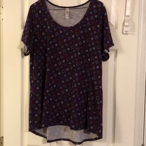 Lularoe Classic T, Size XL. Maroon and blues